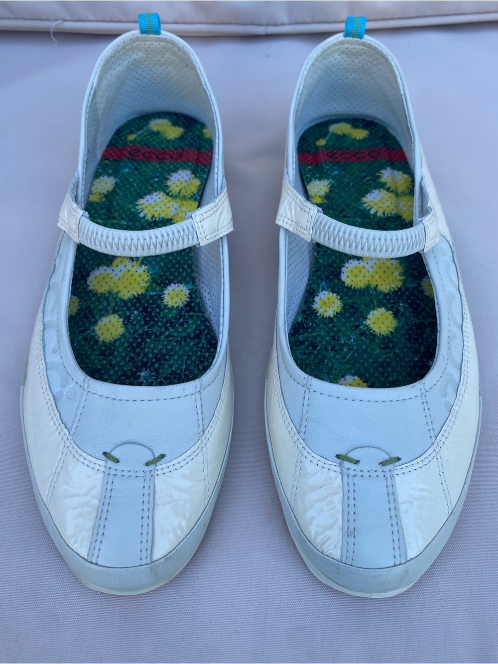 White Patent Leather Mary Jane Flats